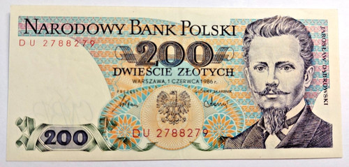 200 zlotych polen - 200,